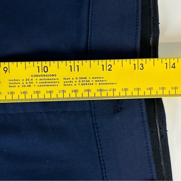 Nike Dri-Fit Navy Golf Shorts 36 - Picture 5 of 6